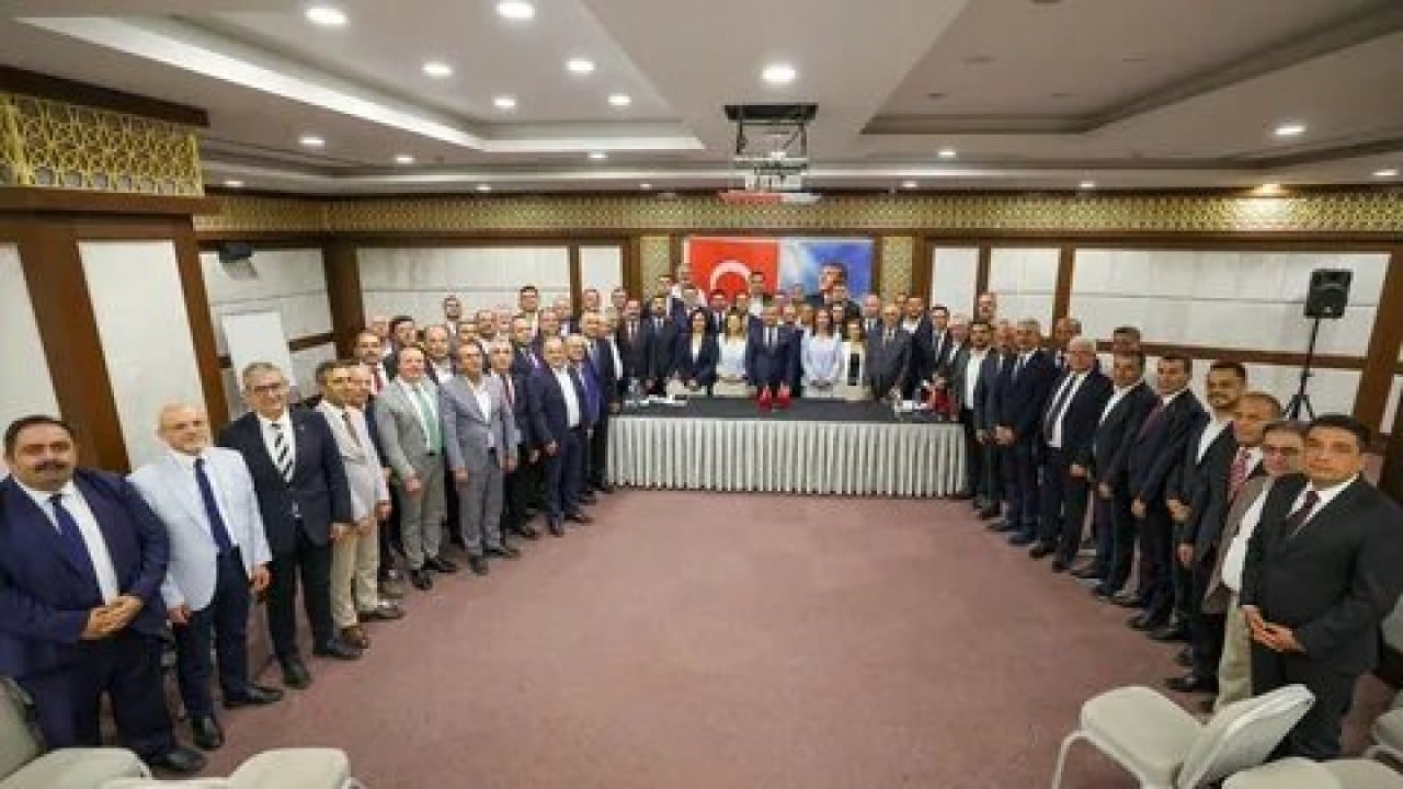 Foto - CHP’yi arkadan bıçaklayıp kaçtılar! Özgür Özel Yeni Parti’yi kurdu, ilk tebrik o liderden geldi