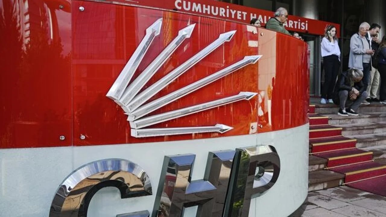 Foto - CHP'yi sarsacak anket: Rakamları gören neye uğradığını şaşırdı