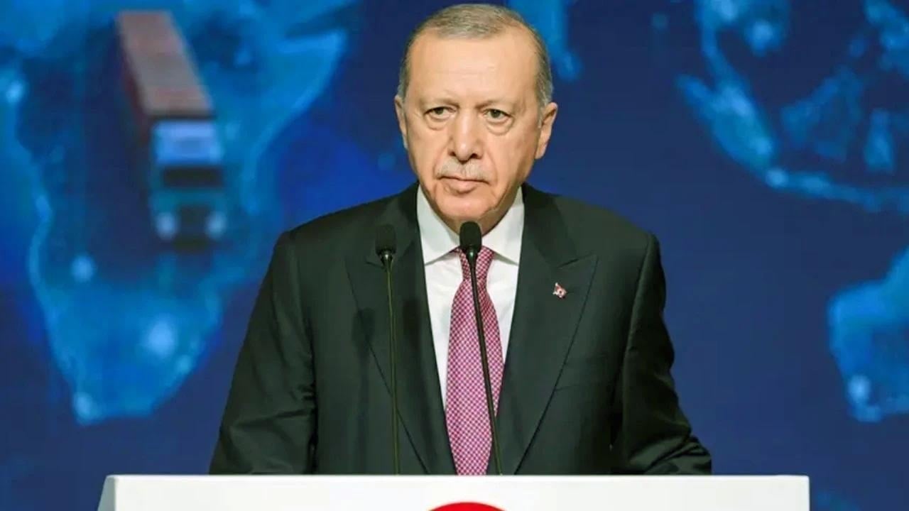 Foto - CIA'ya yakın siteden alçaklık! Cumhurbaşkanı Erdoğan'ı hedef aldılar