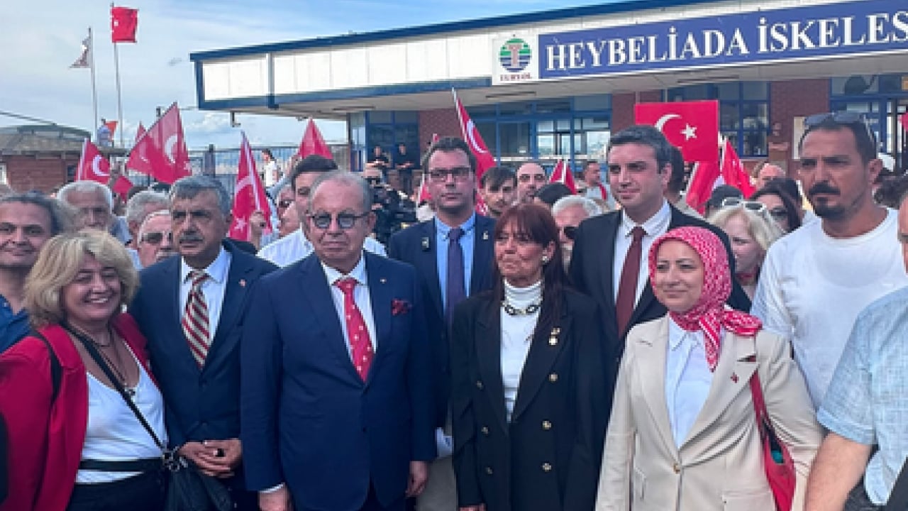 Foto - Cihat Yaycı: Heybeliada Ruhban Okulu Meselesi Egemenlik Konusudur
