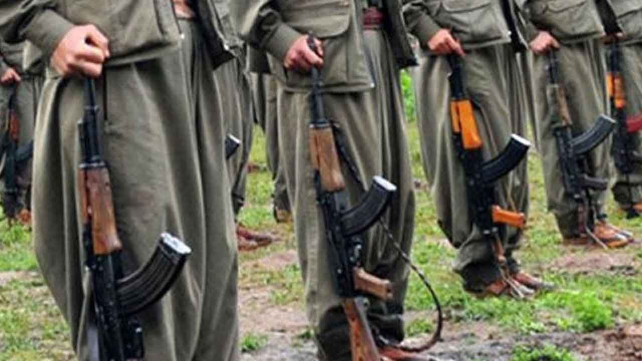 Foto - Cihat Yaycı 'sınırda alarm' diyerek duyurdu: Türkiye'den İran'a yönlendirildiler