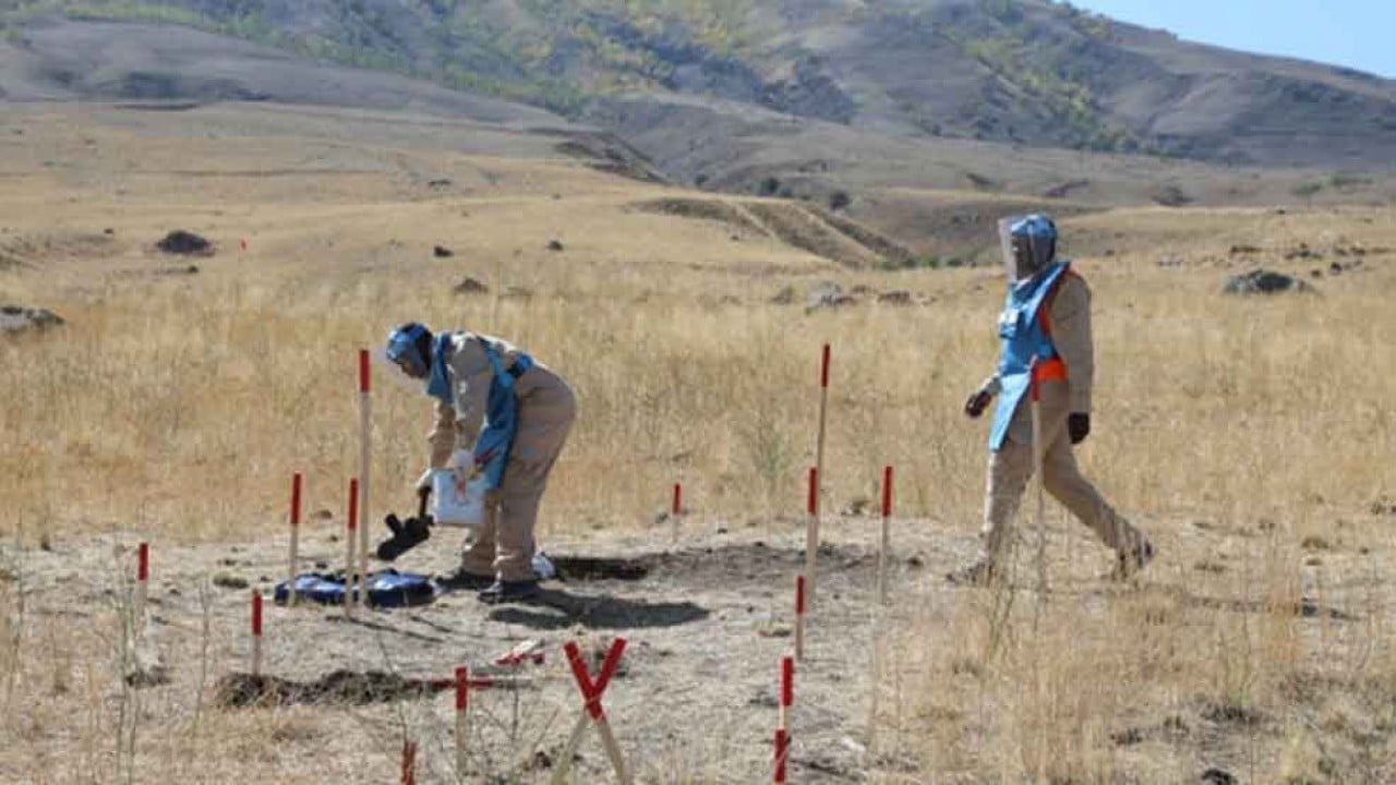Foto - Cihat Yaycı'dan Türkiye sınırındaki mayınlarla ilgili şok sözler: Ne olur yapmayın dedim