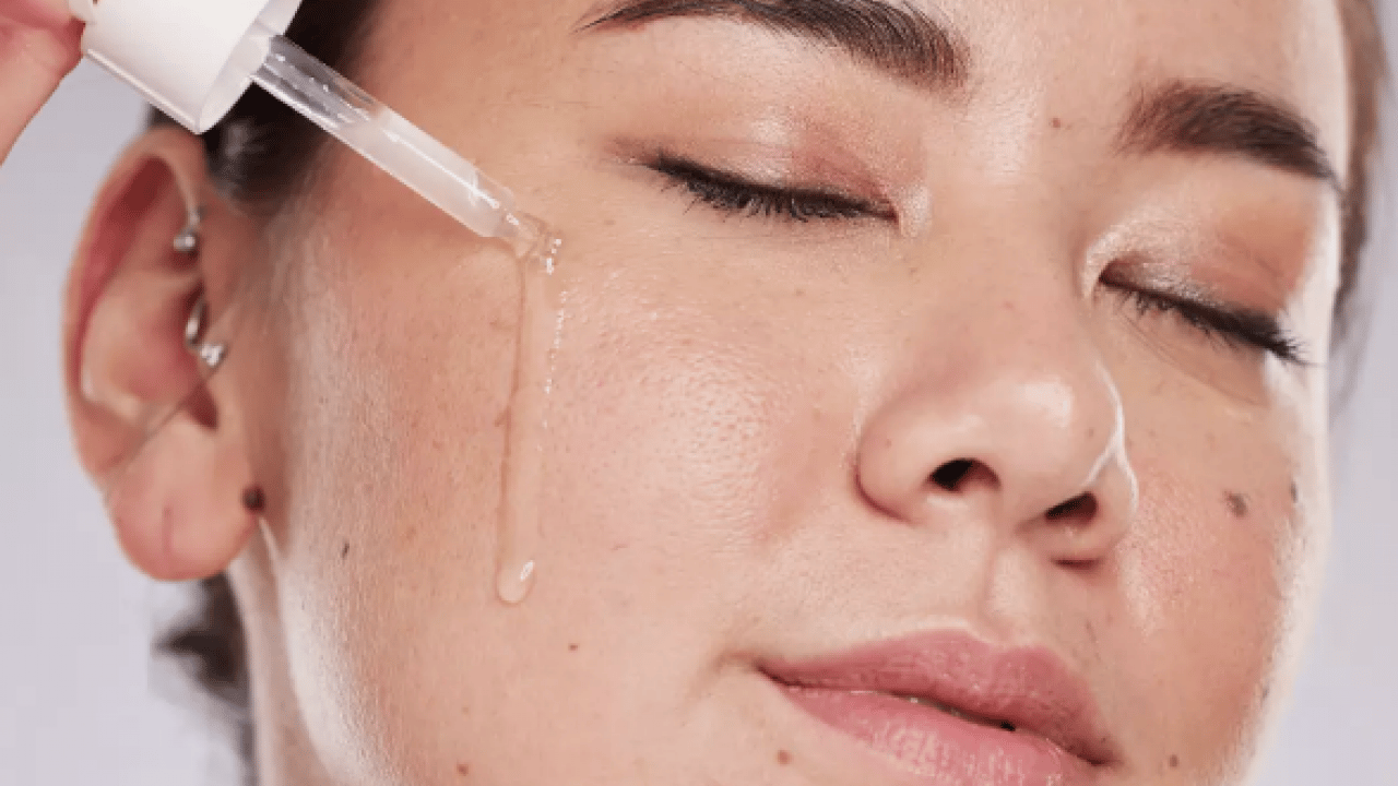 Foto - Cilde işlem yok, ağrı yok! Duyunca yok artık diyeceksiniz: Gözenekleri sıkılaştıran formül... Herkes satın alıyor