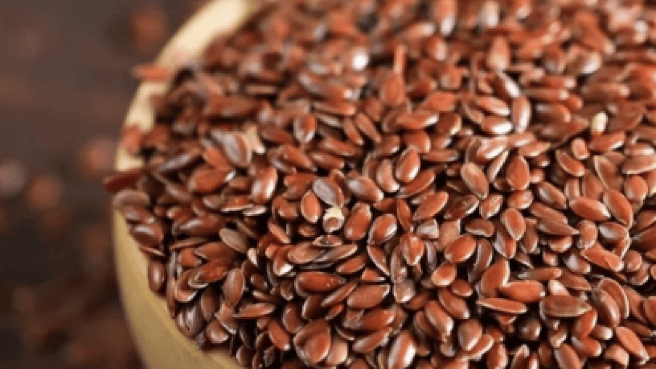 Foto - Bir yemek kaşığı sadece... Cildi cam gibi yapan doğal jel! 15 dakika suda bekletin ve...