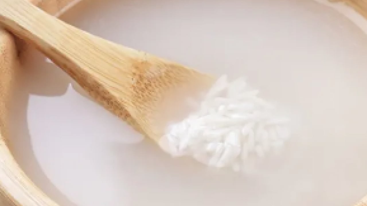 Cildi kodluyorlar: Koreli kadınların pürüzsüz cilt sırrı: Pirinç suyuna bunu ekleyin...