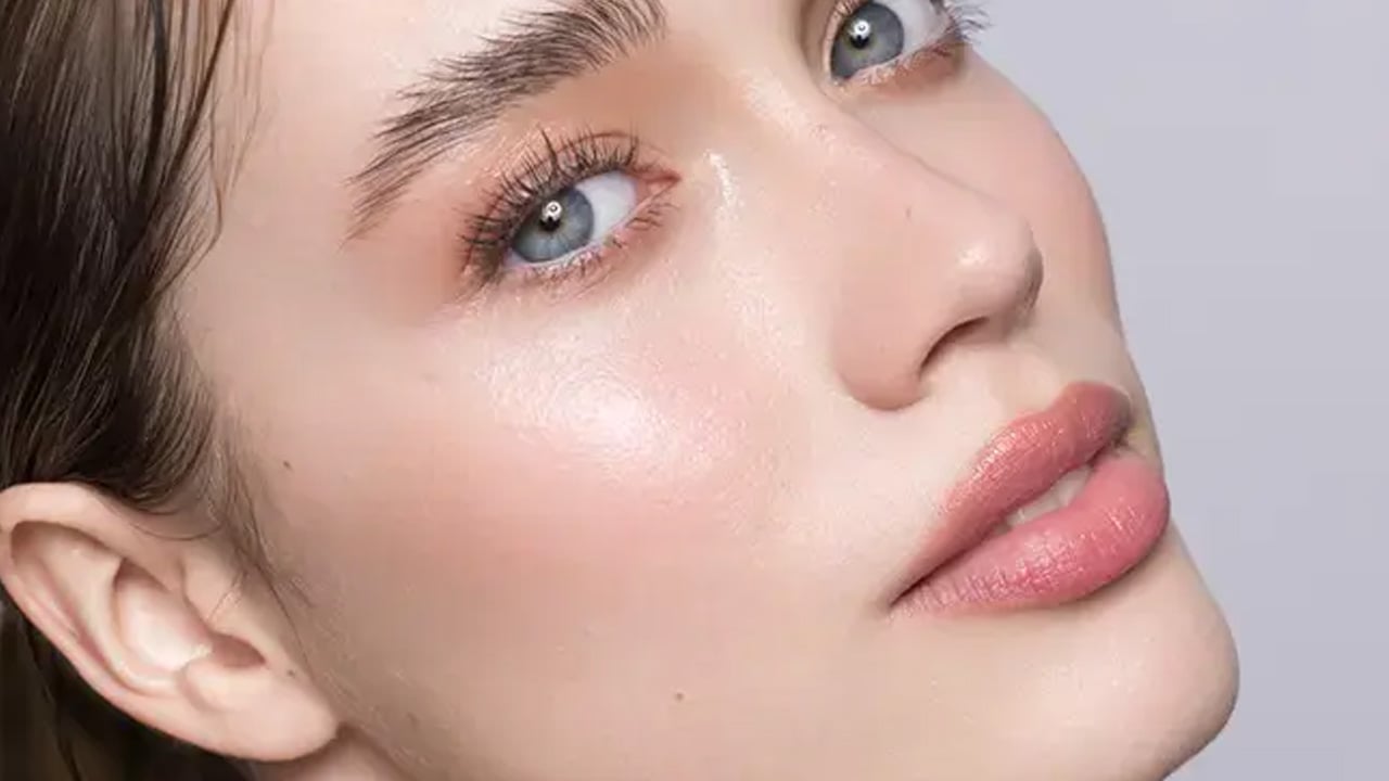 Foto - Cildi porselen gibi yapıyor! Ciltte porselen etkisi için 10-15 dakikada yapılan bu karışım 10 yaş gençleştiriyor! 