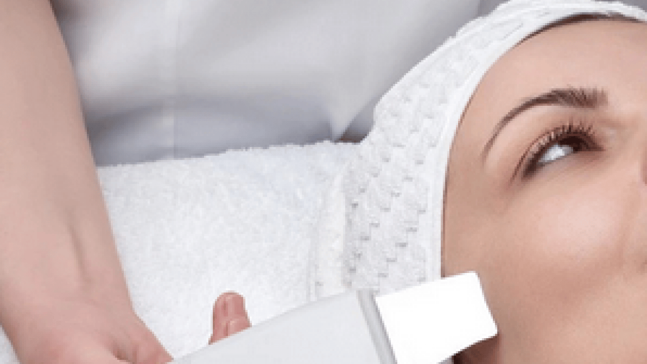 Foto - Cildinizi yoğun temizlikle meşgul etmeyin, nazik bir şekilde koruyun uyarısı!