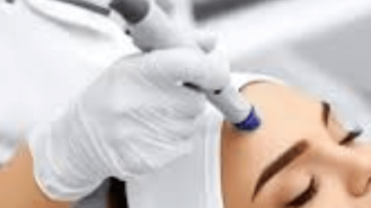 Foto - Cildinizi yoğun temizlikle meşgul etmeyin, nazik bir şekilde koruyun uyarısı!