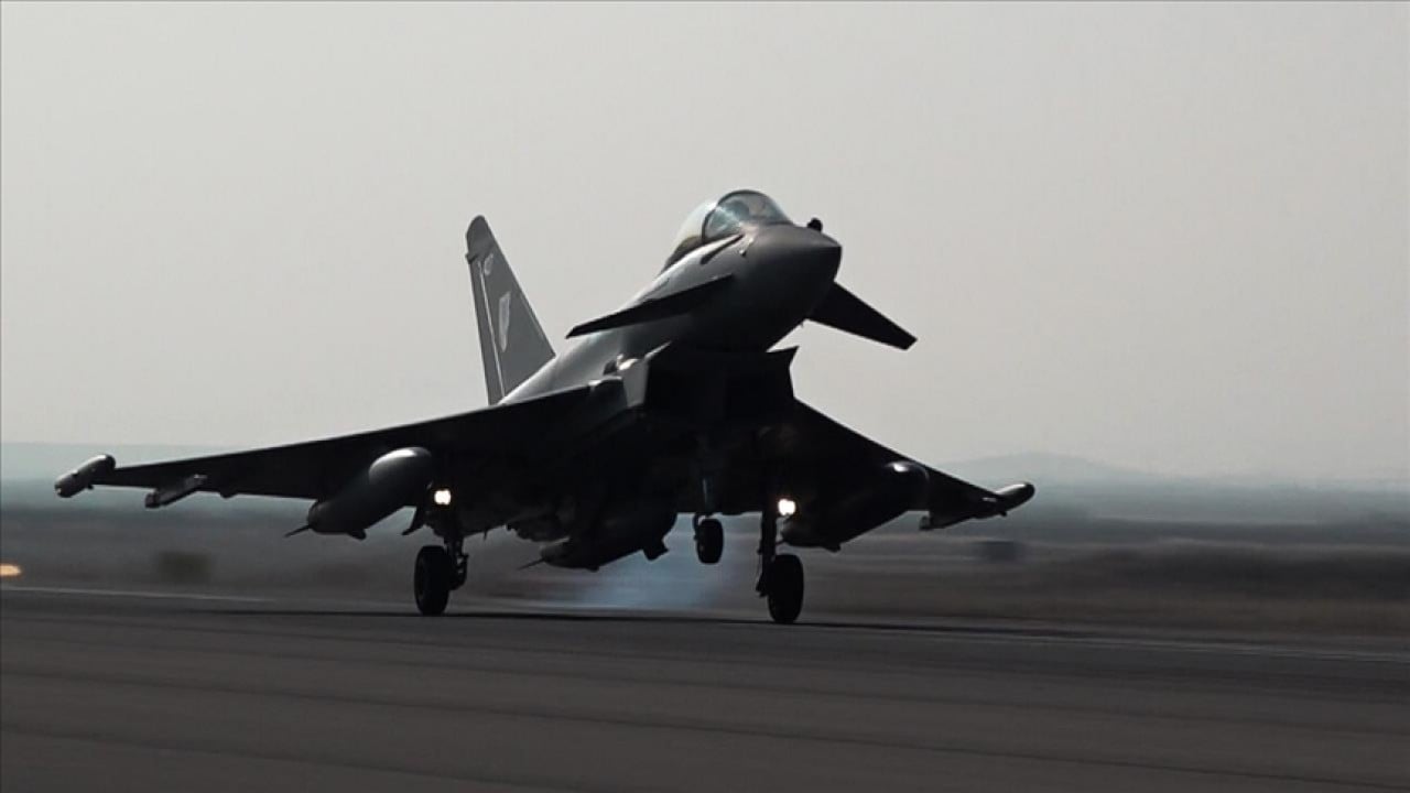 Çileden çıkmamak elde değil! Türkiye'yi oyalıyorlardı, Eurofighter savaş uçaklarını onlar alıyor