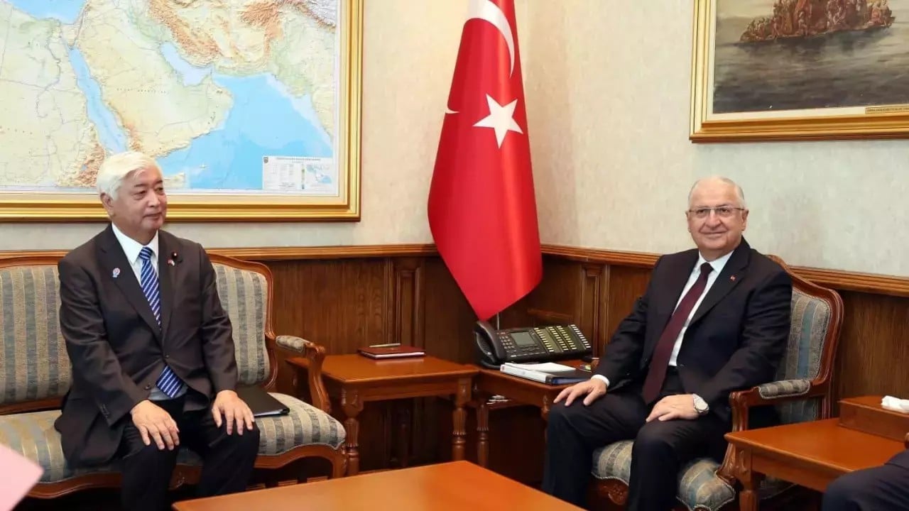 Foto - Bakan 'şaşırdım' demişti! Çılgın sipariş geliyor: Türkiye'den Aksungur, TB3 SİHA ve Hürjet satın alacaklar