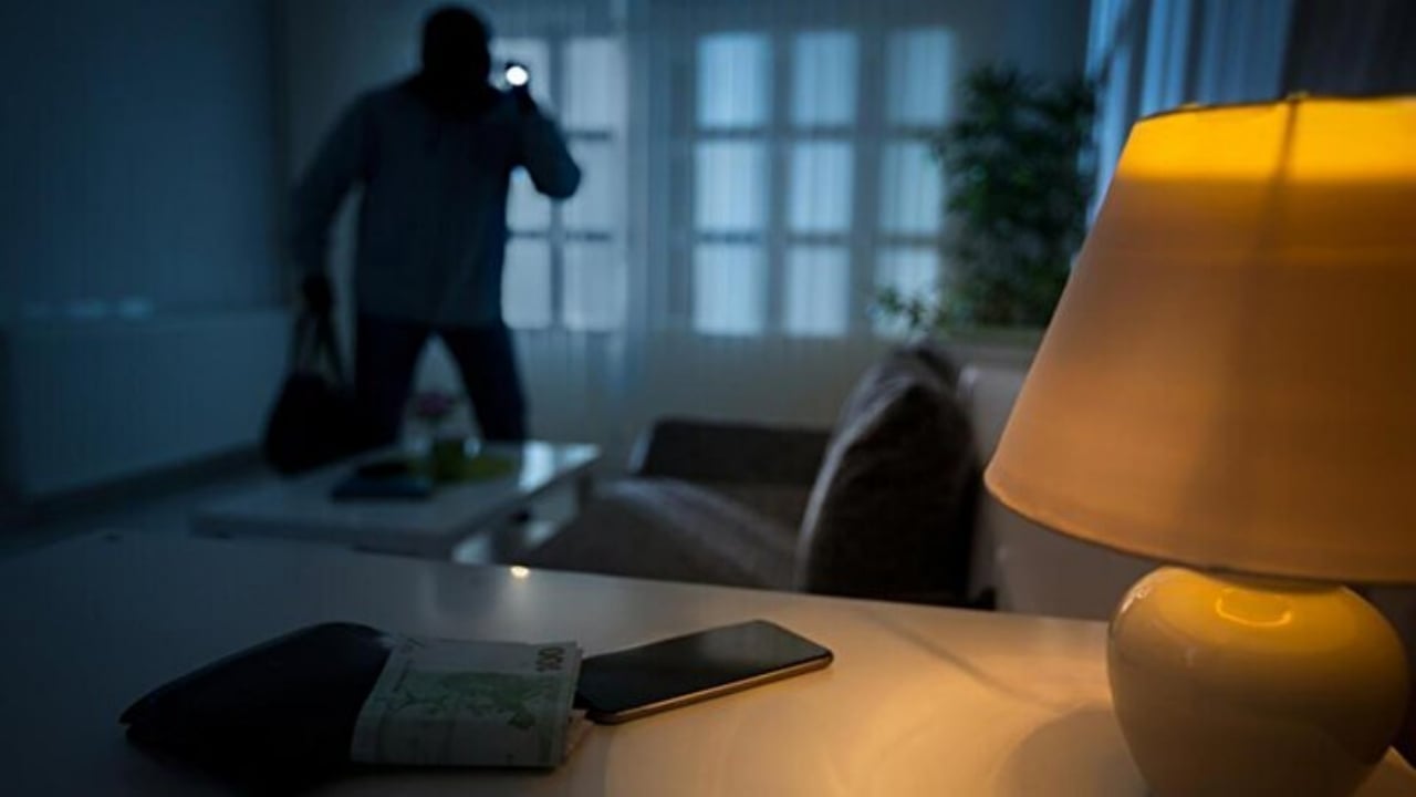 Foto - Çilingirler açıkladı: Kapıyı 3 kez kilitlemek hırsıza davetiye çıkarıyor! İşte şaşırtan sebebi