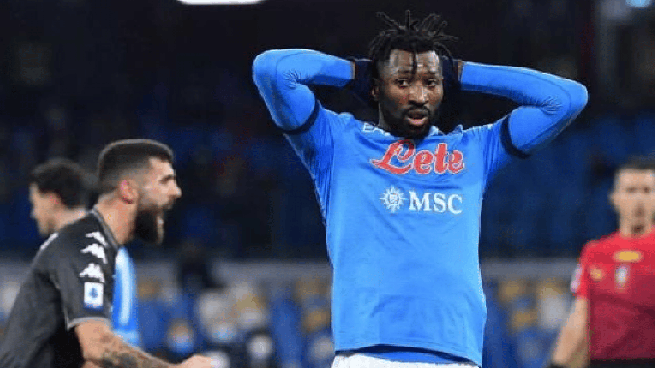 Cim-Bom Napoli ile hesabı kapatacak! Napoli'nin yıldızını istiyor! Oyuncu gelmeye sıcak bakıyor