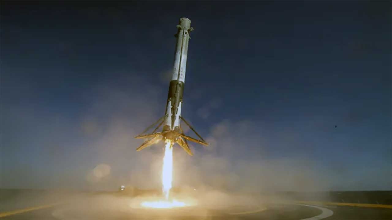 Foto - Çin kopyalamada lider! SpaceX’in roketini taklit etti