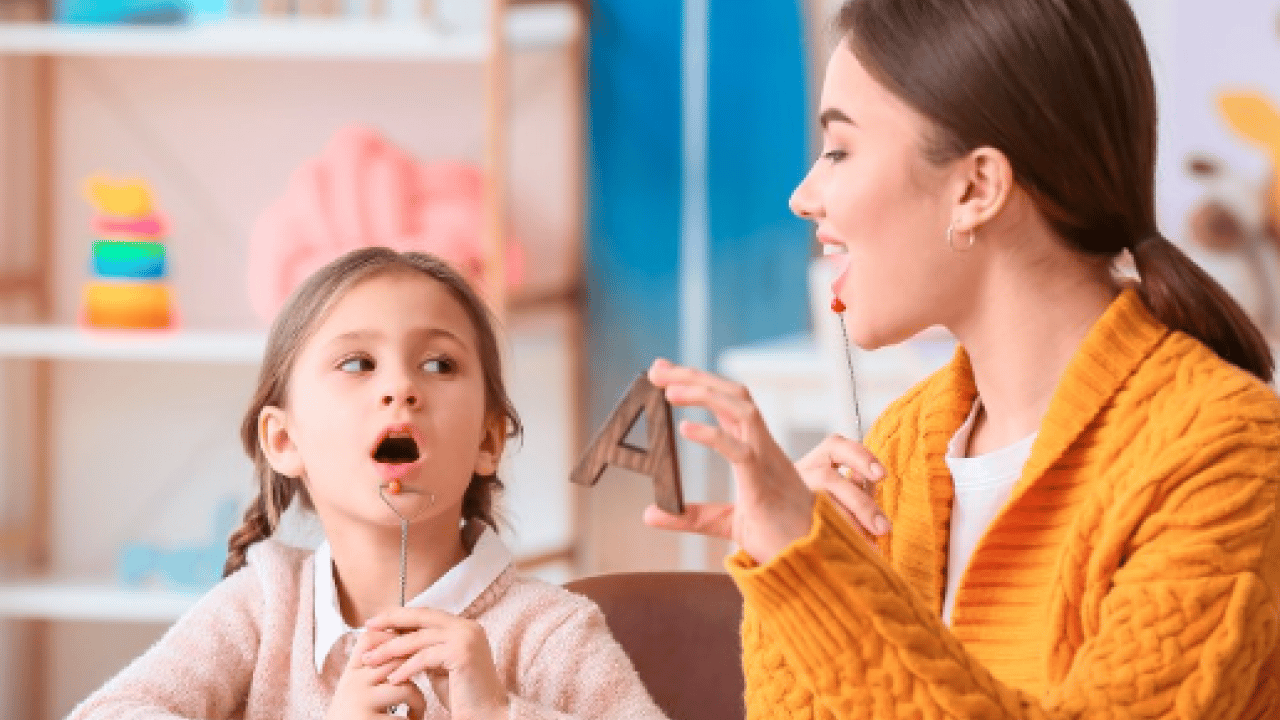 Foto - Çocuğa sürekli aferin diyenler dikkat: Uzmanlardan iletişim uyarısı geldi!