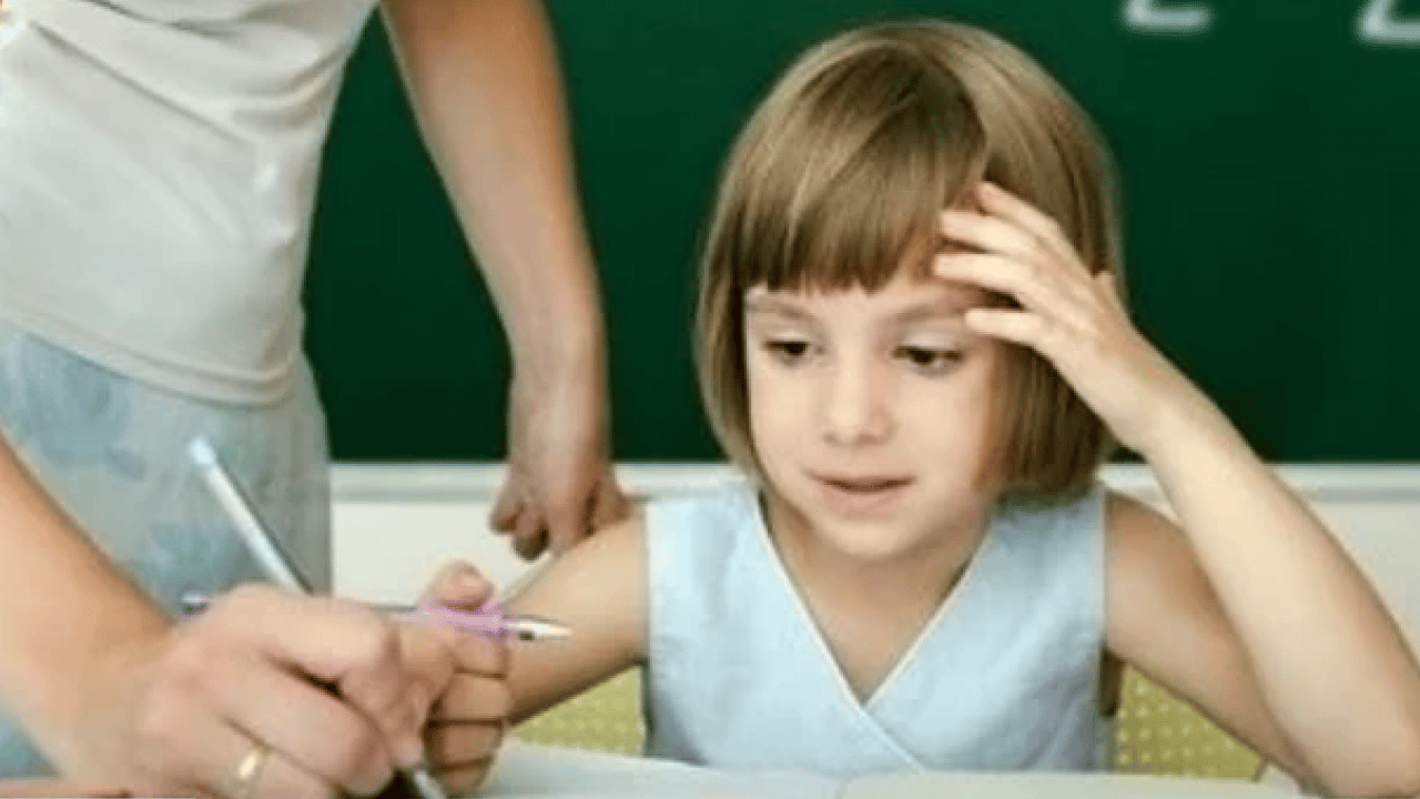 Foto - Çocuğunuzda otizm olabilir: Bu 6 belirtiye dikkat!