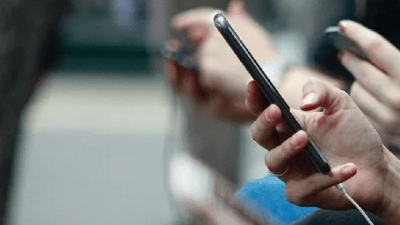 Foto - Çocuklara özel SIM kartı dönemi! Şiddet içerikli oyunlara engel geliyor