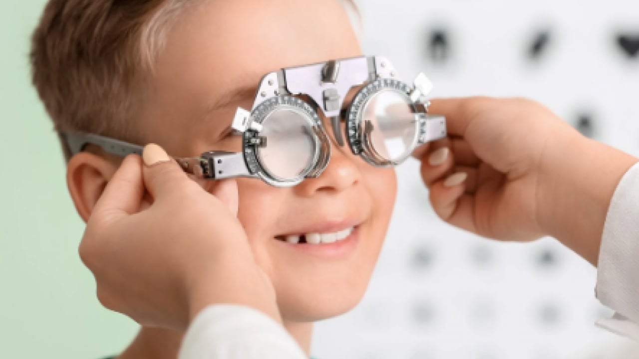 Çocuklarda göz tembelliğine dikkat: Erken teşhis hayati önemde dedi ve tek tek sıraladı...