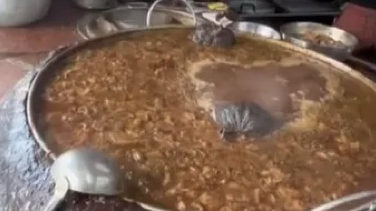 Foto - Çok ama çok şaşıracaksınız: 66 yıldır aynı yağda kızartıyorlar! Ödüllü restoranın akıl almaz taktiği