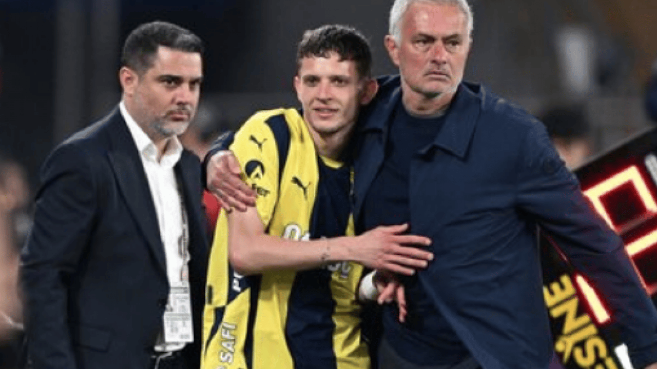 Çok bilmiş Mourinho'nun nevrini döndürecek bir gelişme daha! Yok artık diyecek resmen