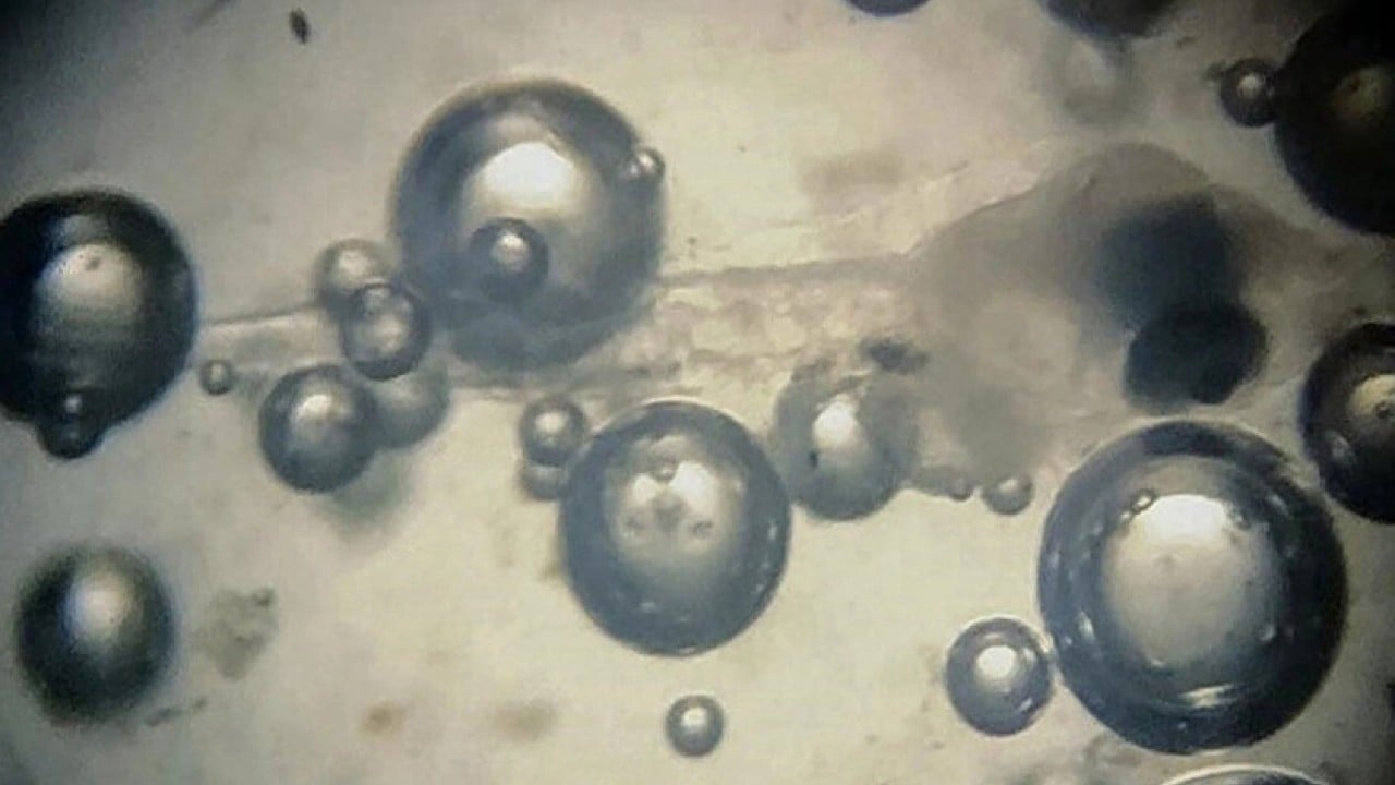 Foto - Çok büyük bir beyaz petrol rezervine ulaşıldı! Her yerden fışkırıyor, ülke ihya olacak