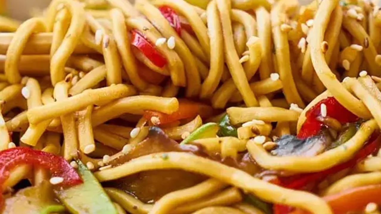 Foto - Çok ciddi yan etkileri var: Noodle yemek felç ve kanser riskini arttırıyor! Bilmeniz gereken her şey