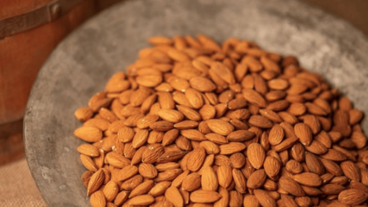 Foto - Çok fazla badem tüketilirse ne olur sorusu cevabını buldu! Büyük yıkım yapabilir... O strateji çöktü...