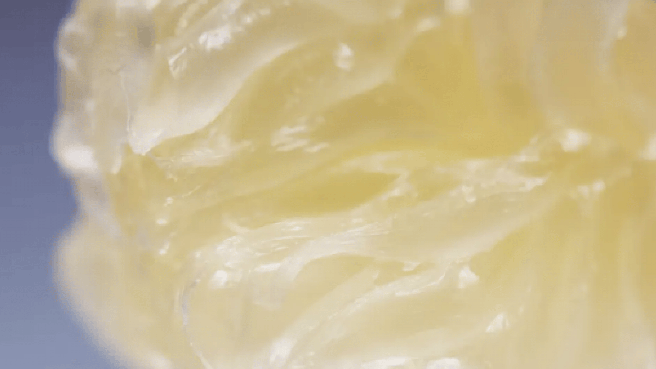 Foto - Çok konuşulacak bir tartışma konusu daha! Vazelin tüylenme yapar mı?