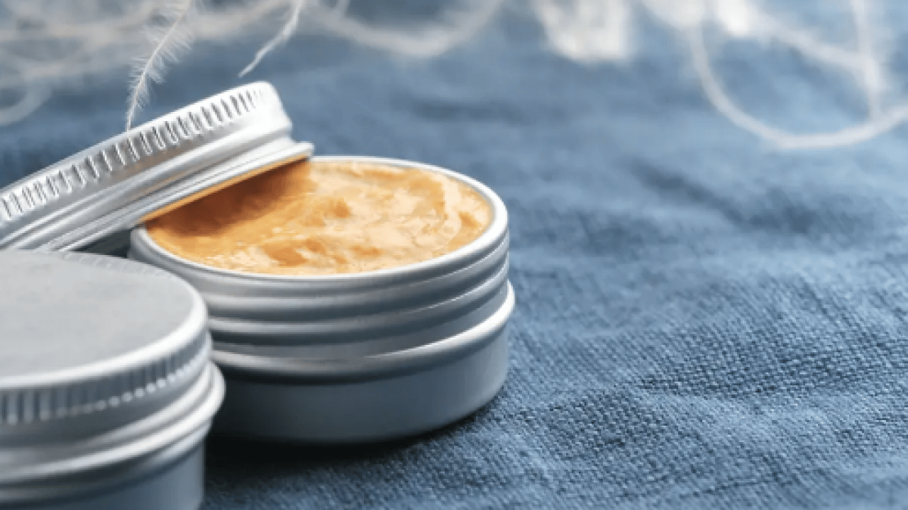 Foto - Çok konuşulacak bir tartışma konusu daha! Vazelin tüylenme yapar mı?