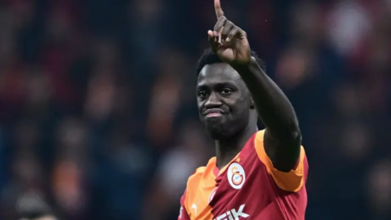 Foto - Çok konuşulacak karar: Davinson Sanchez'den Dursun Özbek'e bomba mesaj: Kesinlikle istemiyor