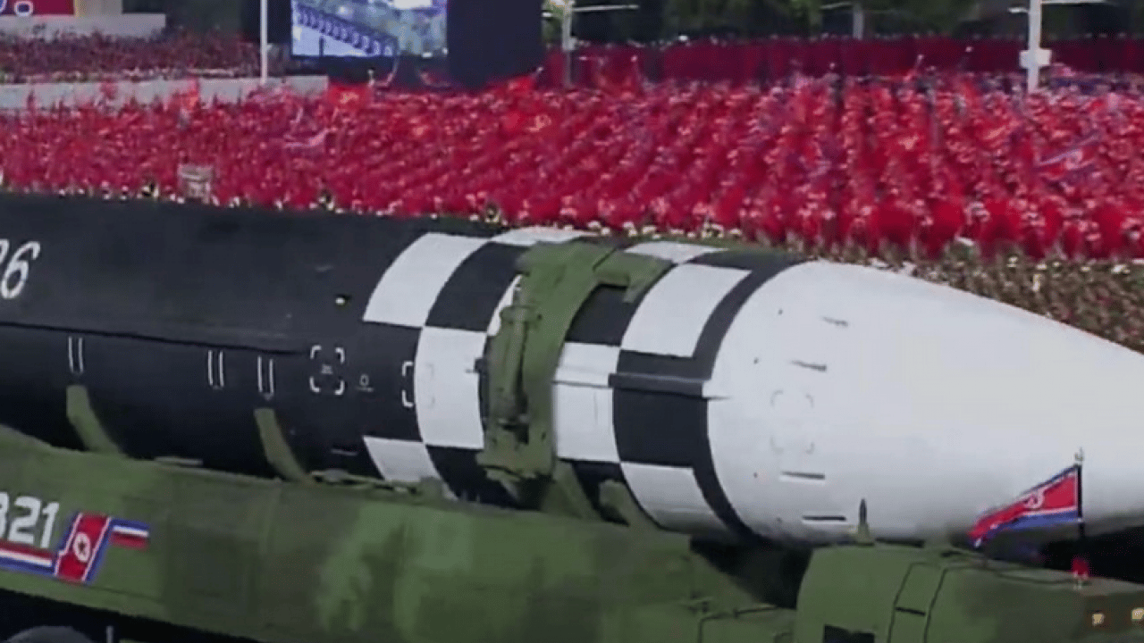 Foto - Güney Kore duyurdu: Kuzey Kore doğuya doğru balistik füze ateşledi!