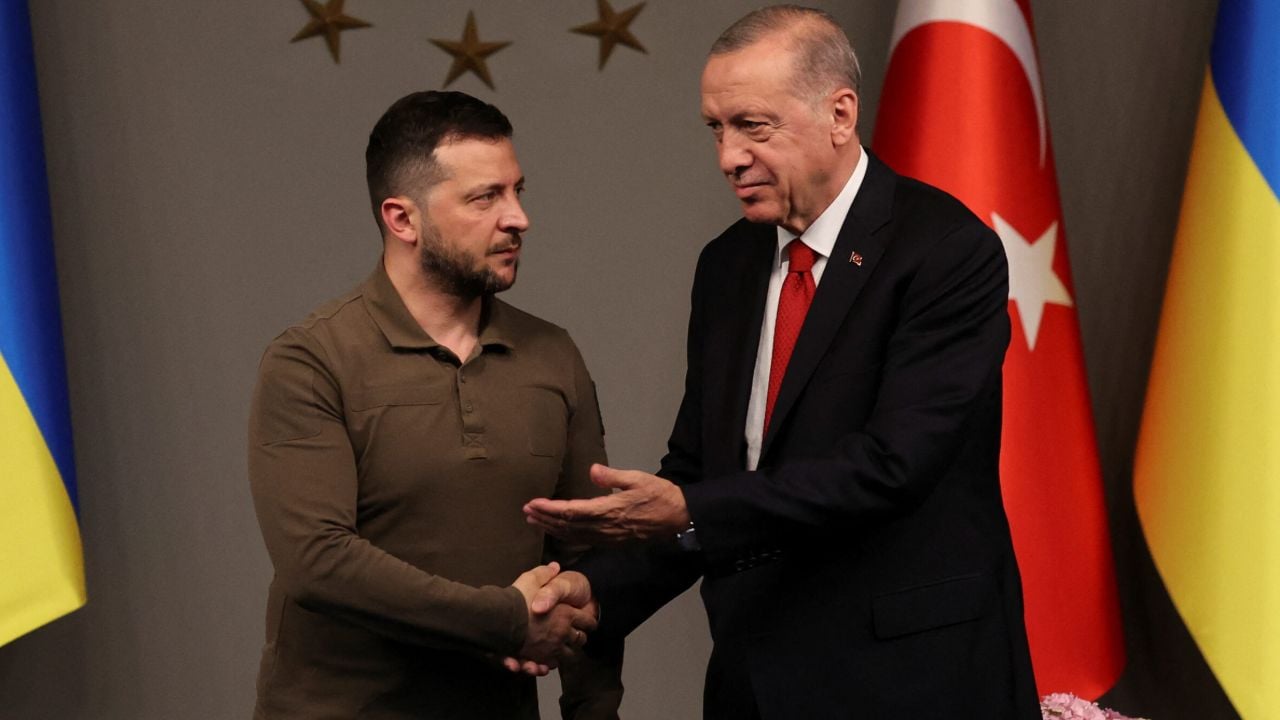 Foto - Çok sayıda TB2 SİHA alan Ukrayna'dan olay imza! Türkiye'ye gönderme kararı aldılar