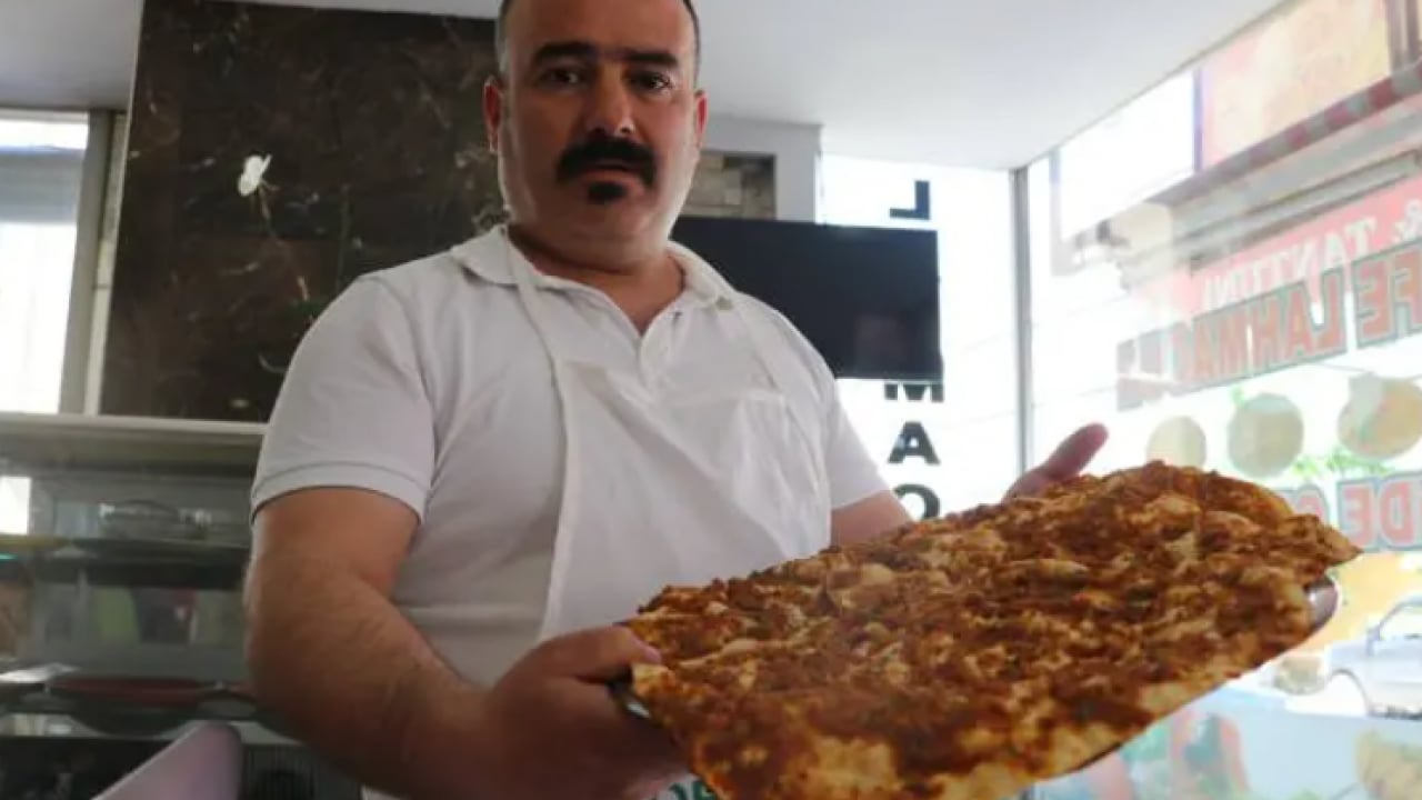 Foto - Dürüst esnaf rakiplerini çıldırttı! Ucuza sattığı için başına gelmeyen kalmadı!