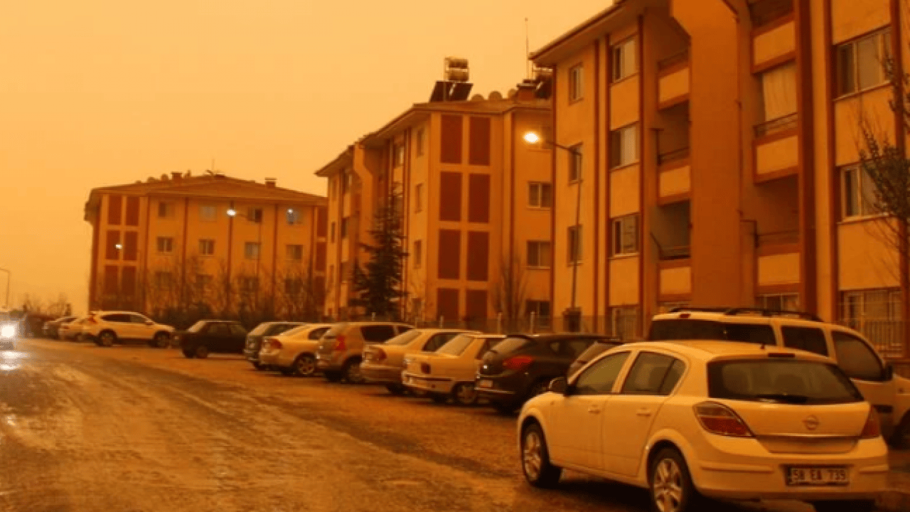 Foto - Çöl tozu dalgası kapıda! İstanbul için kritik 3 gün