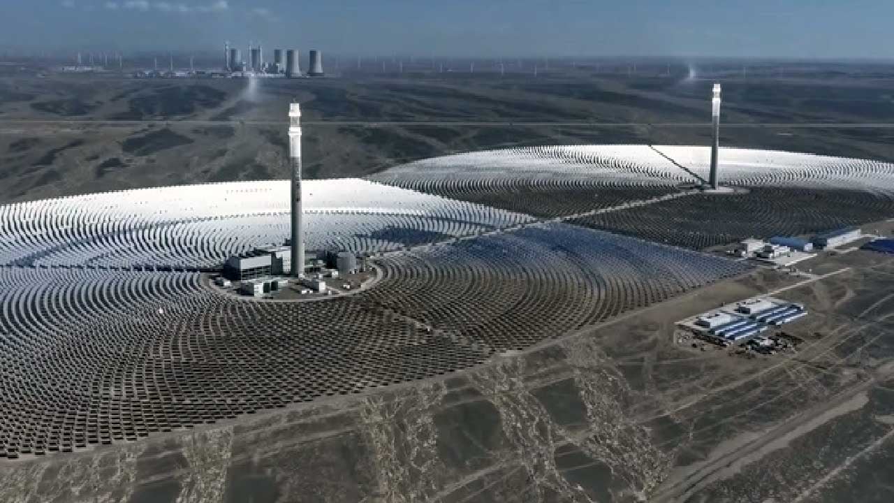 Foto - Çölün ortasında devrim! Güneş enerjisinde kesintisiz dönem