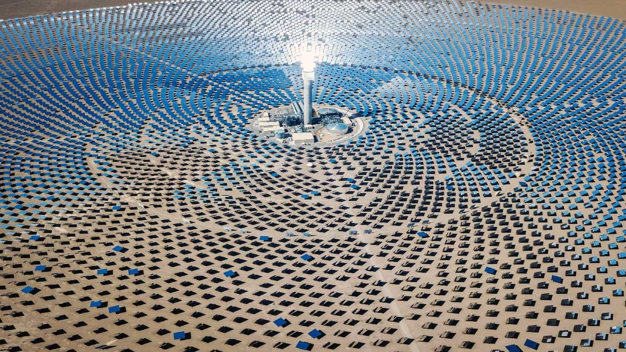 Foto - Çölün ortasında devrim! Güneş enerjisinde kesintisiz dönem