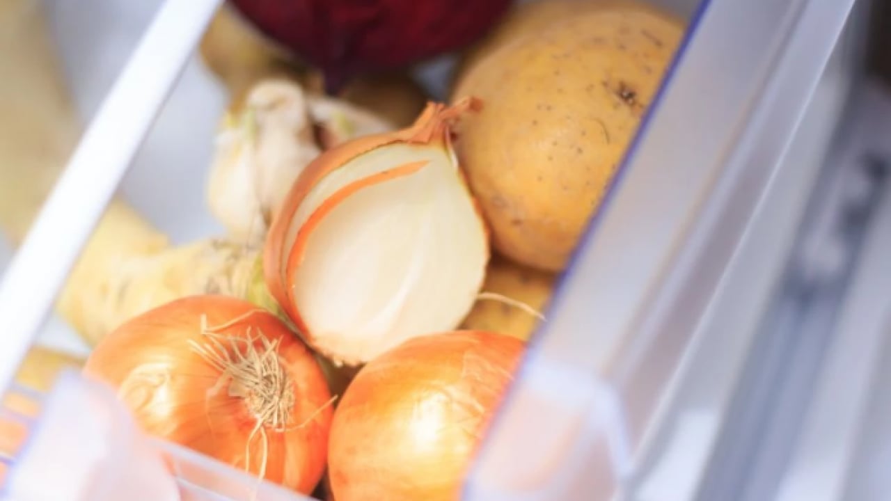 Foto - Çöpe atmanıza gerek kalmayacak! Patateslerin filizlenmesini önleyen doğal yöntem