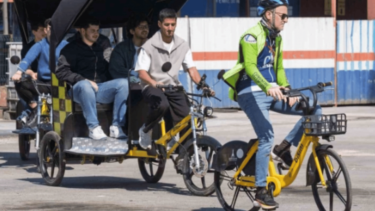 Foto - Çöplere aldırış etmediler: Burası Hindistan değil İzmir!