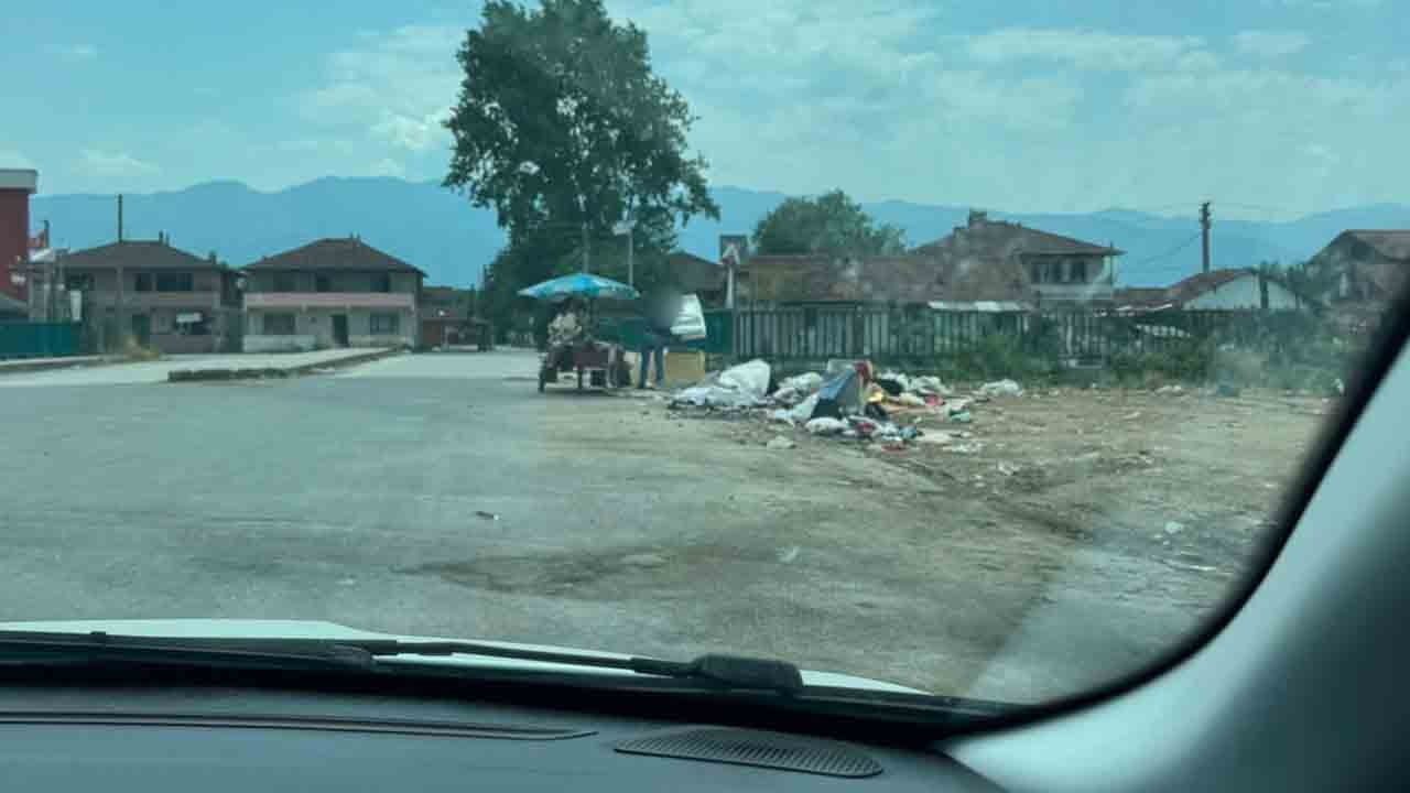 Foto - Çöpleri yola attı: Cezası anında kesildi
