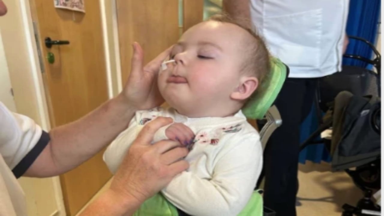 Foto - Covid, 17 aylık bebeği taşa çevirdi: Ağlarken bir anda dondu