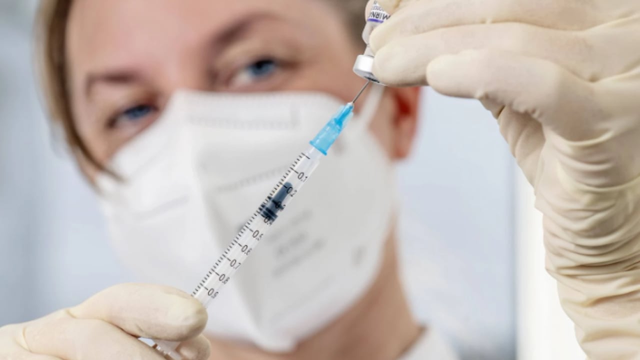 Foto - Covid-19 pandemisinde aşı iki can almıştı! Sebebi ortaya çıktı