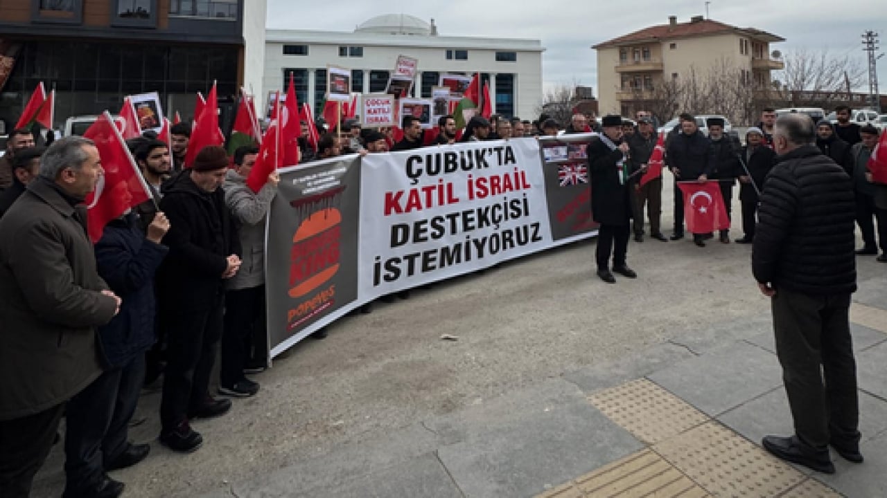 Foto - Çubuk'ta Siyonist İsrail destekçisi Burger King'e büyük tepki