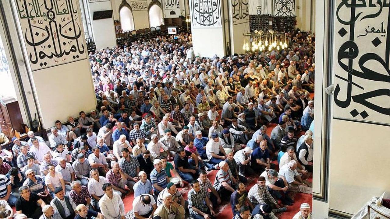 Foto - Cuma hutbesinde dijital bağımlılığa dikkat çekildi: Bağımlılıkla mücadelede ramazan bir fırsattır