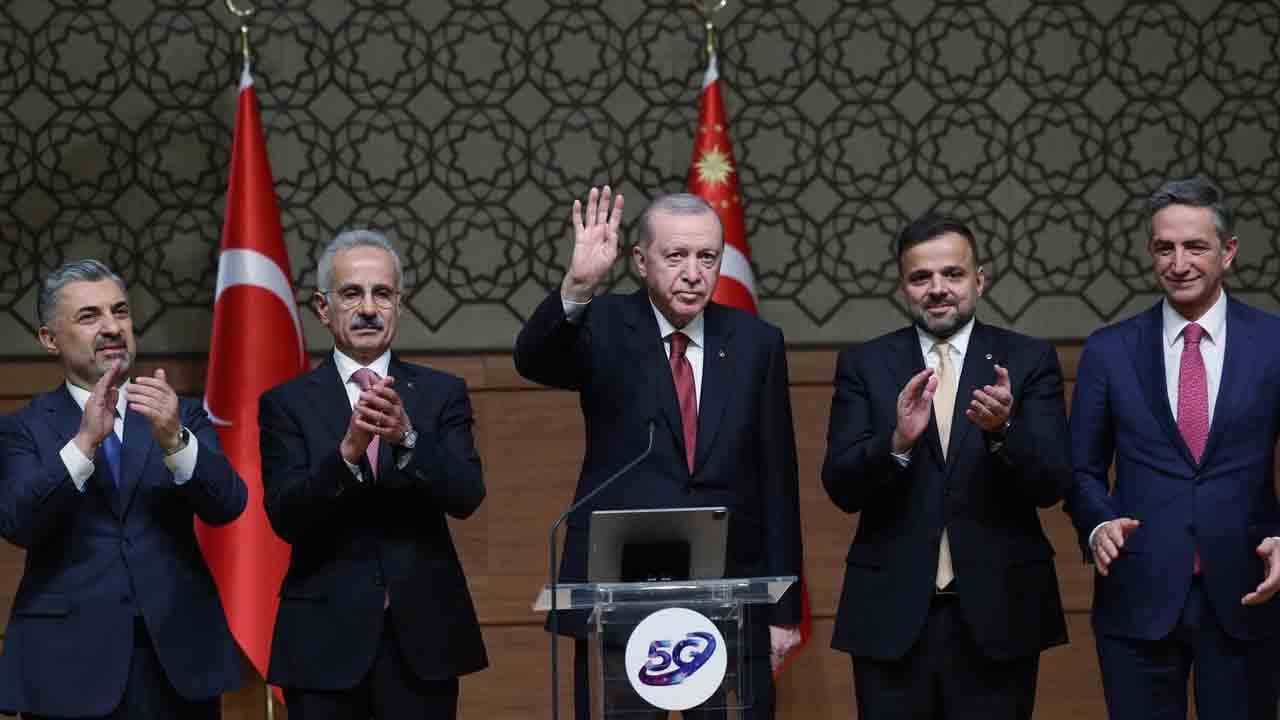 Foto - Cumhurbaşkanı Erdoğan, 5G dönemini resmen başlattı! "5G'yi 2 sene içinde ülkemizin her karışında hizmete sunacağız"