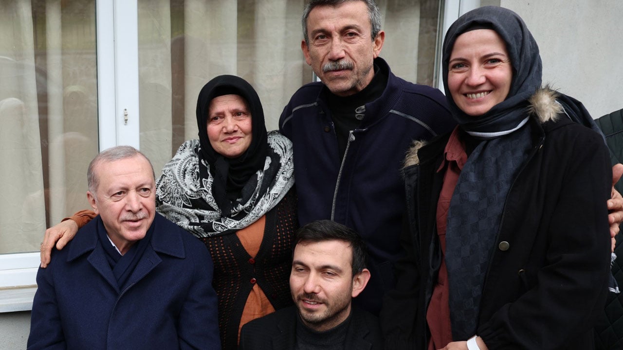 Foto - Cumhurbaşkanı Erdoğan baba ocağıyla bayramlaştı