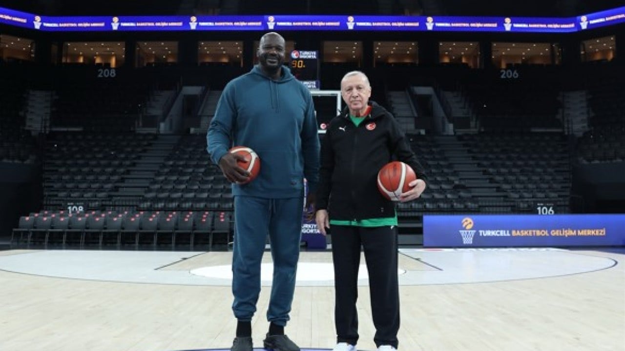 Foto - Cumhurbaşkanı Erdoğan, efsane basketbolcu Shaquille O'Neal ile basketbol oynadı