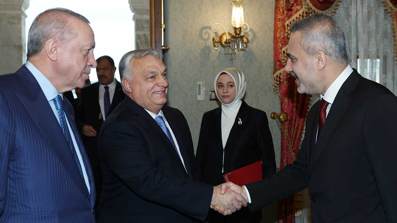 Foto - Cumhurbaşkanı Erdoğan, Orban'ı İstanbul'da resmi törenle karşıladı