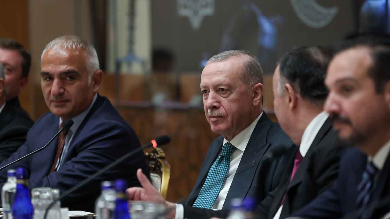 Foto - Cumhurbaşkanı Erdoğan'dan dikkat çeken kabul