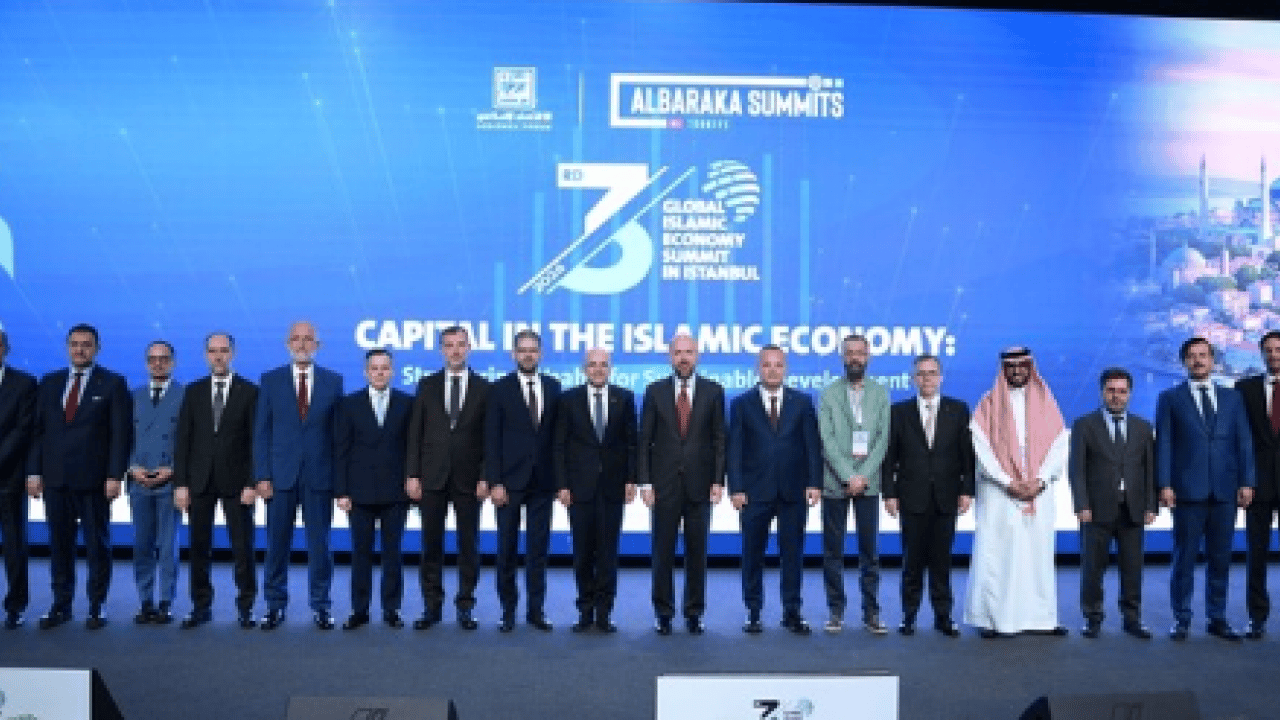 Foto - Cumhurbaşkanı Yardımcısı Yılmaz: İstanbul Finansın Merkezi Olacak