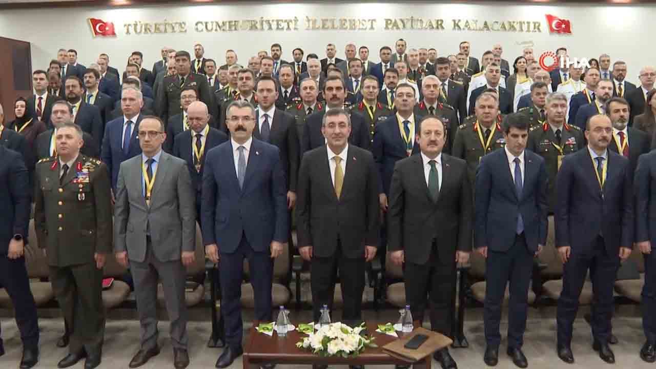 Foto - Cumhurbaşkanı Yardımcısı Yılmaz: Terörün faturası 2 trilyon dolar