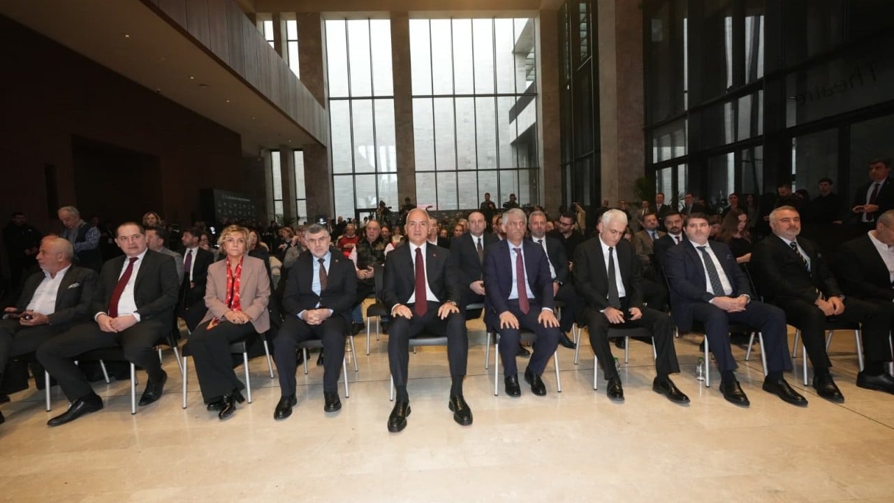 Foto - Cumhuriyet tarihinde bir ilk! Turizm geliri 65.2 milyar dolarla rekor seviyeye ulaştı